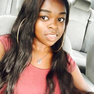 Meet your Posher, Kiah